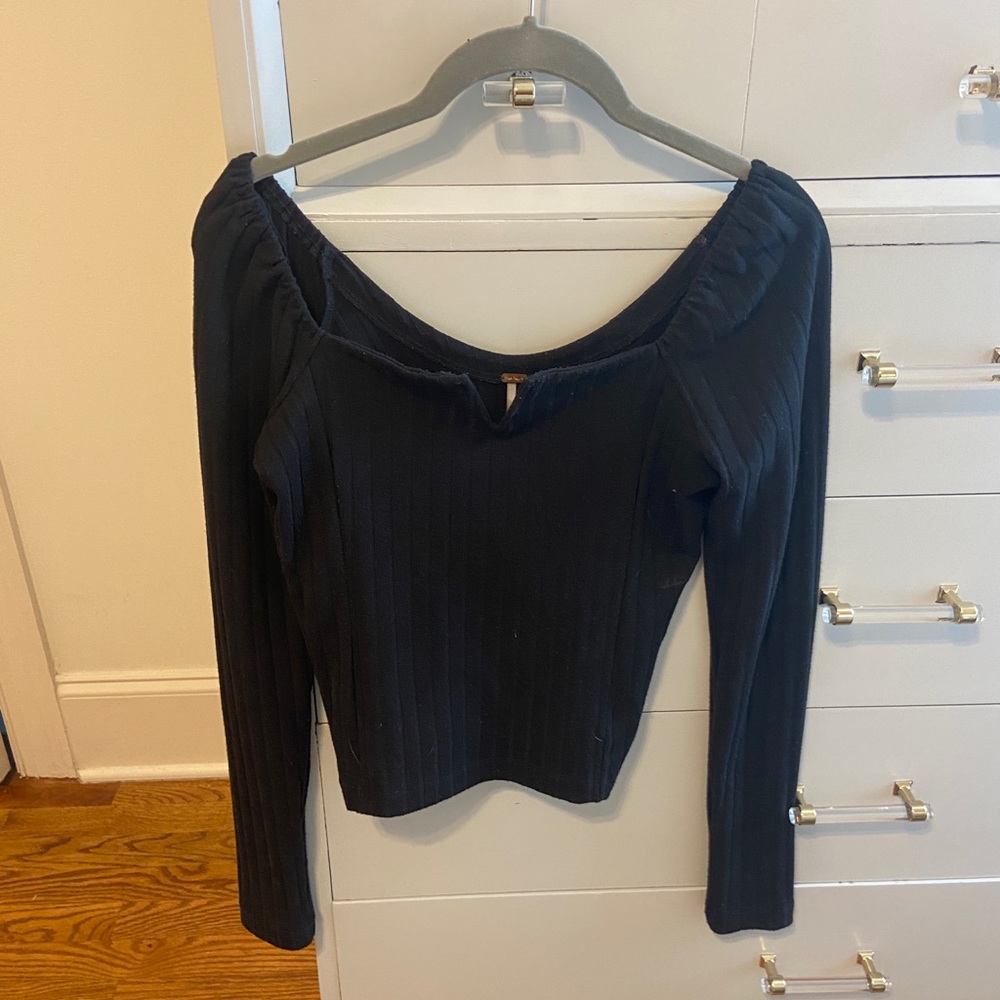 Free people small long sleeve black top